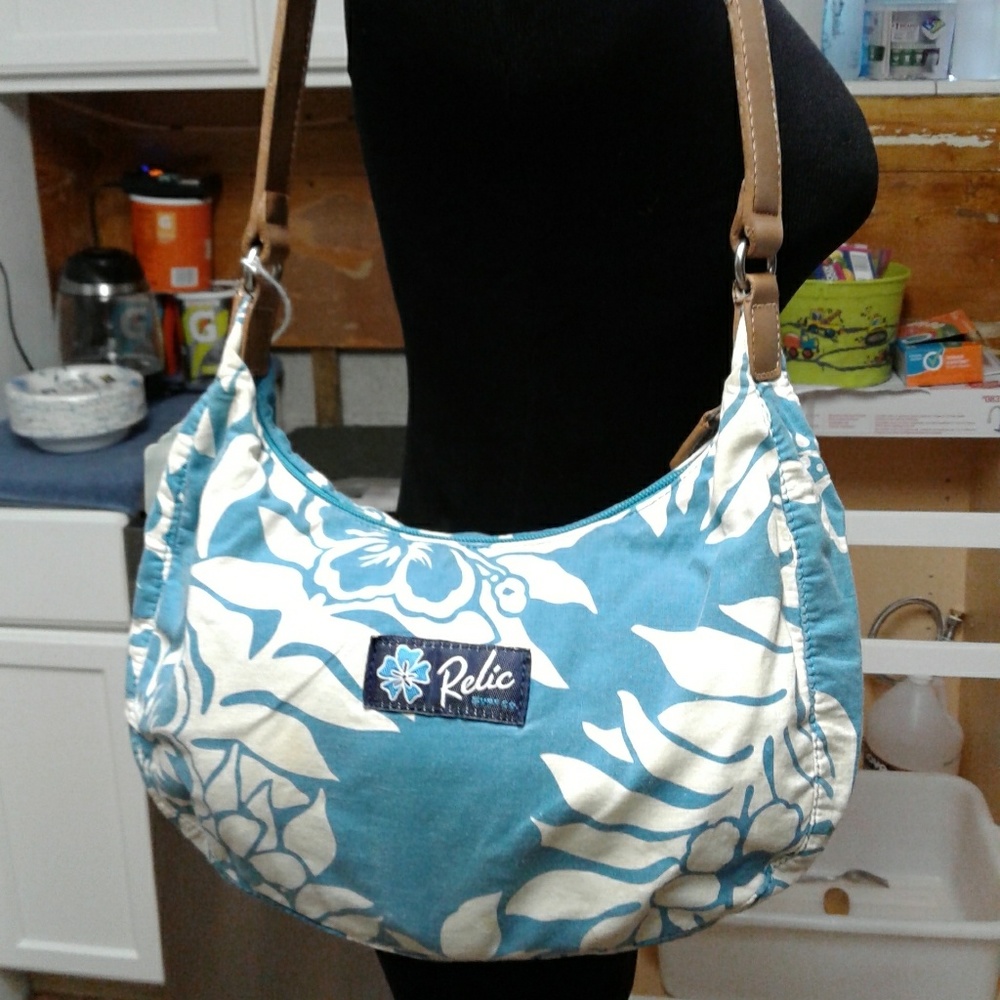 Relic shoulder bag